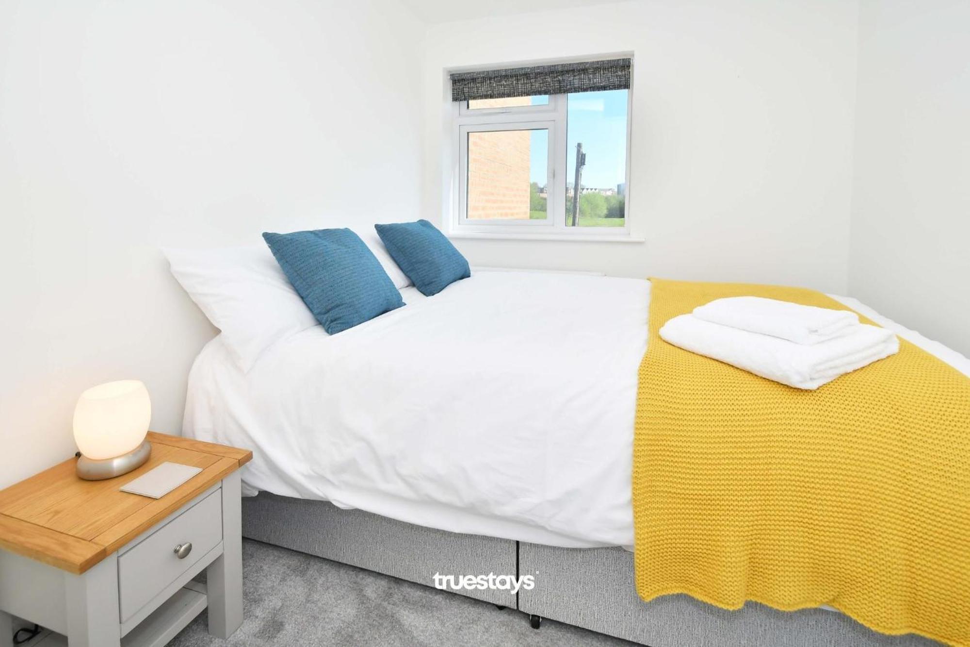 Regal House By True Stays - 3 Bedroom House In Stoke-On-Trent المظهر الخارجي الصورة