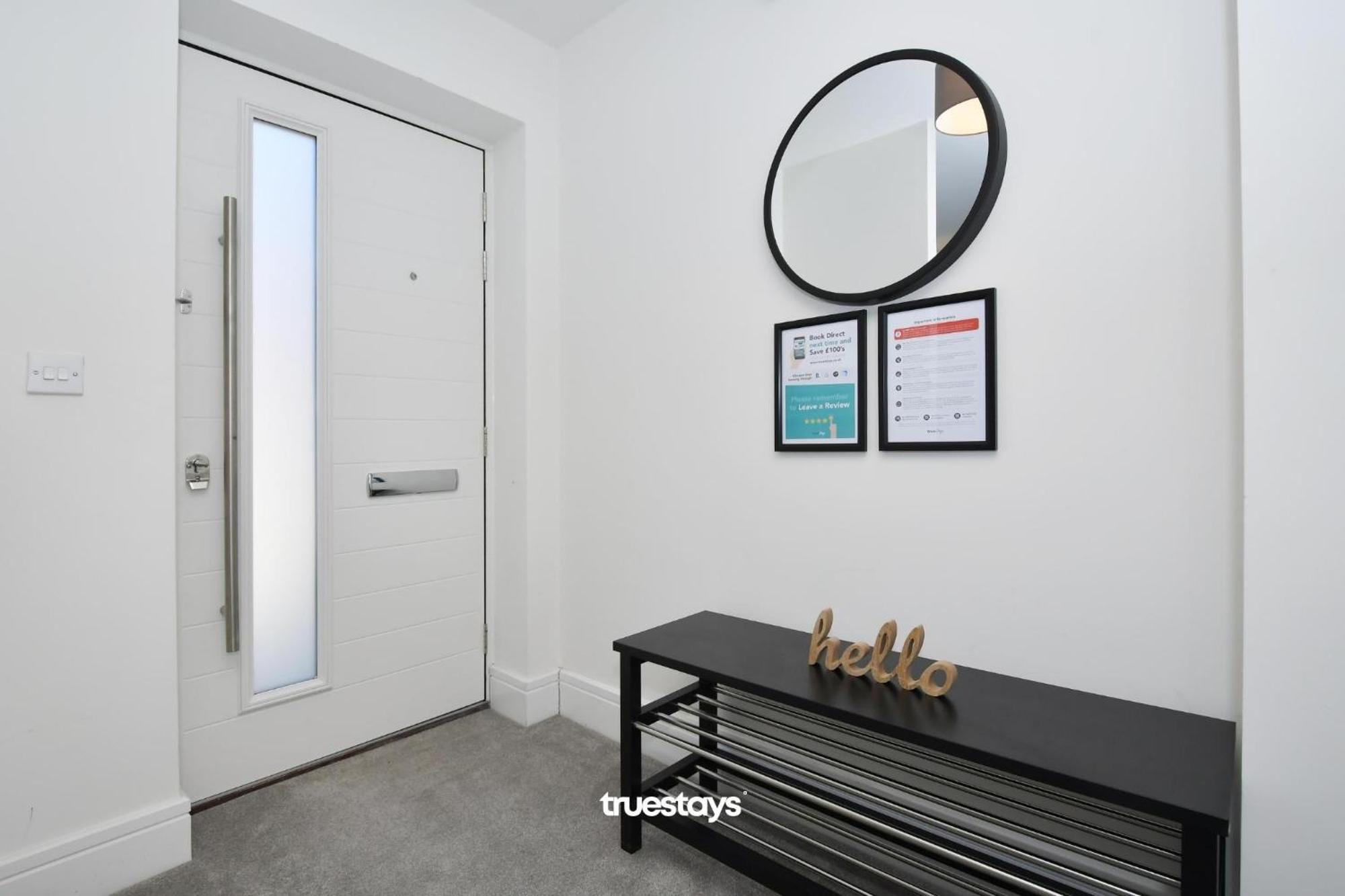 Regal House By True Stays - 3 Bedroom House In Stoke-On-Trent المظهر الخارجي الصورة