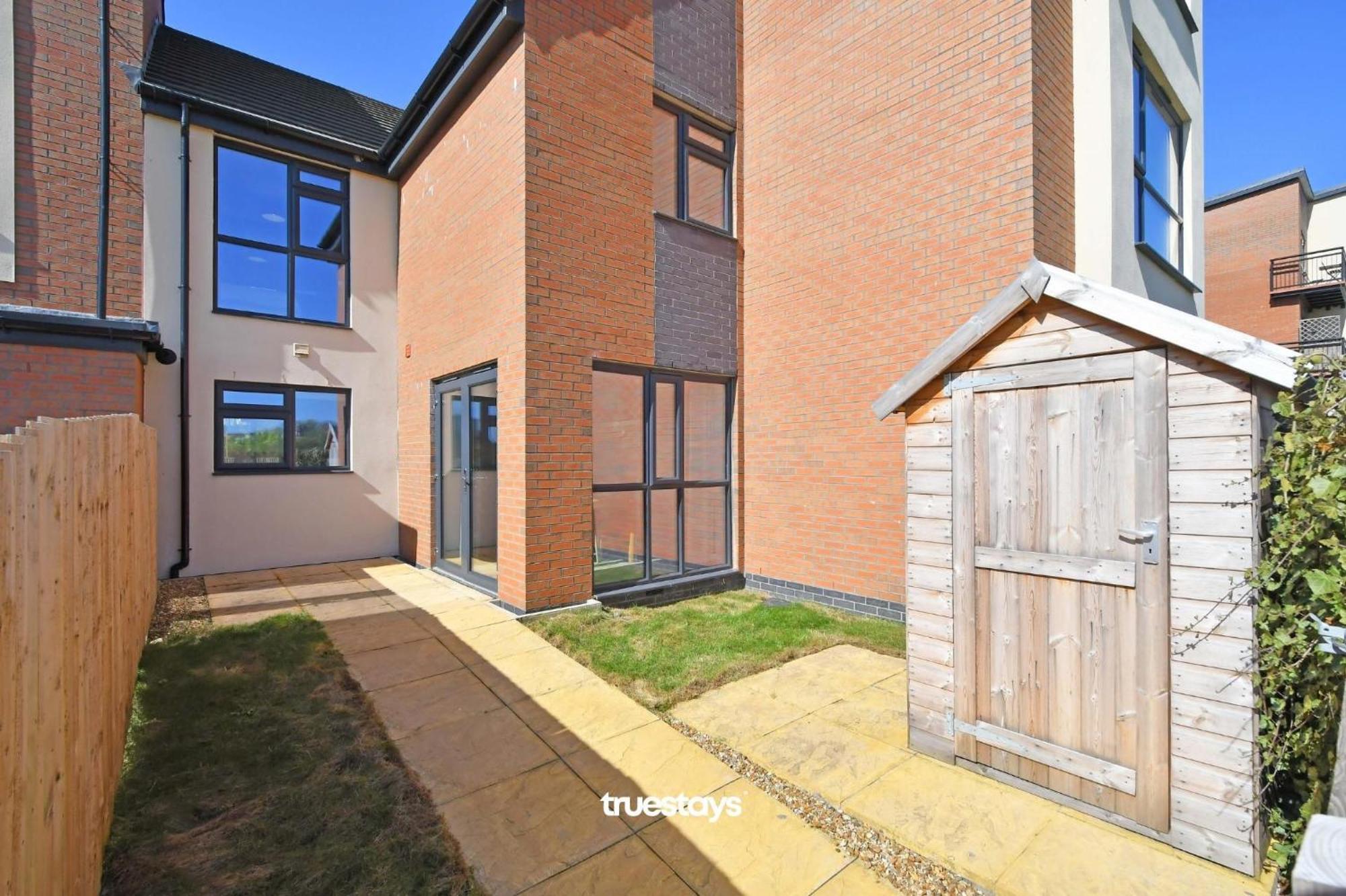 Regal House By True Stays - 3 Bedroom House In Stoke-On-Trent المظهر الخارجي الصورة